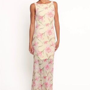 Petal + Pup maxi dress BNWT! 🌺
